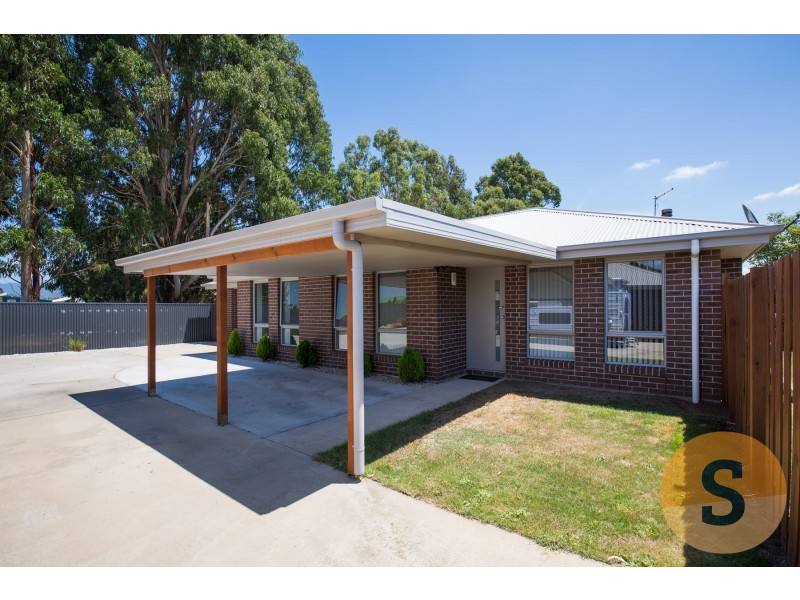 2/42 Taylor Street, Westbury TAS 7303