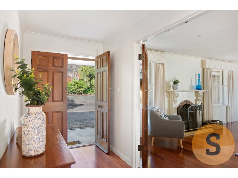 16 Matthew Place, West Launceston TAS 7250