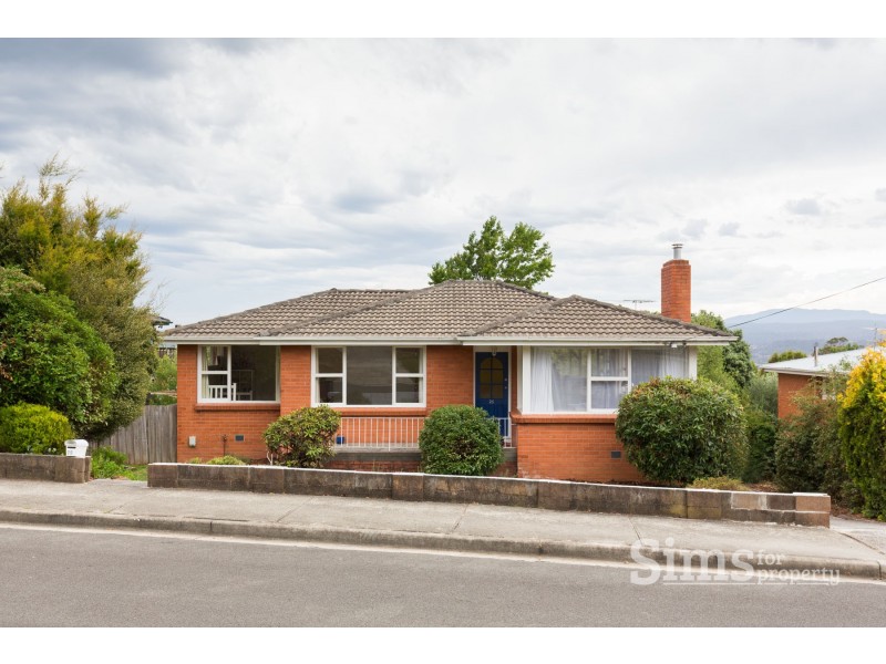 25 New World Avenue, Trevallyn TAS 7250