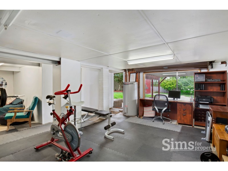 25 New World Avenue, Trevallyn TAS 7250