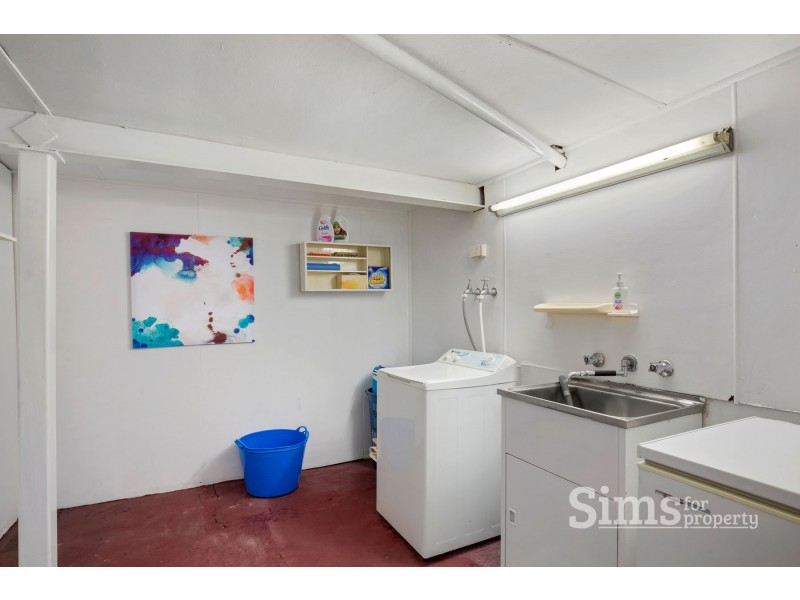 25 New World Avenue, Trevallyn TAS 7250