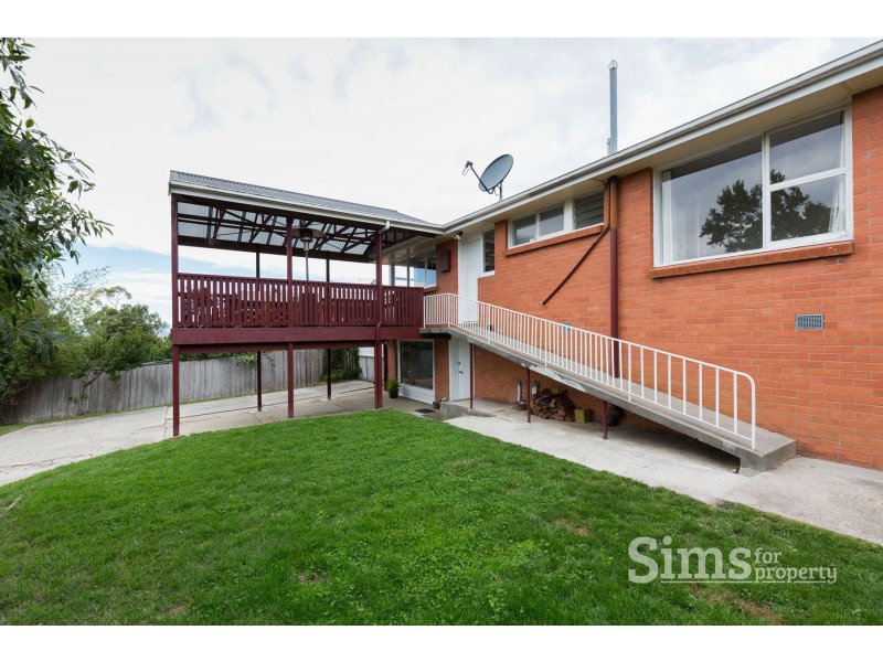 25 New World Avenue, Trevallyn TAS 7250