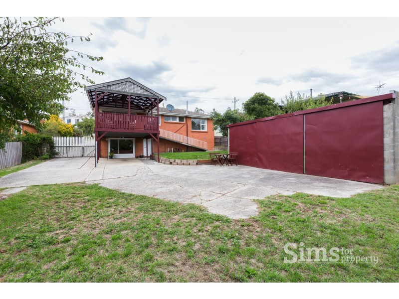 25 New World Avenue, Trevallyn TAS 7250