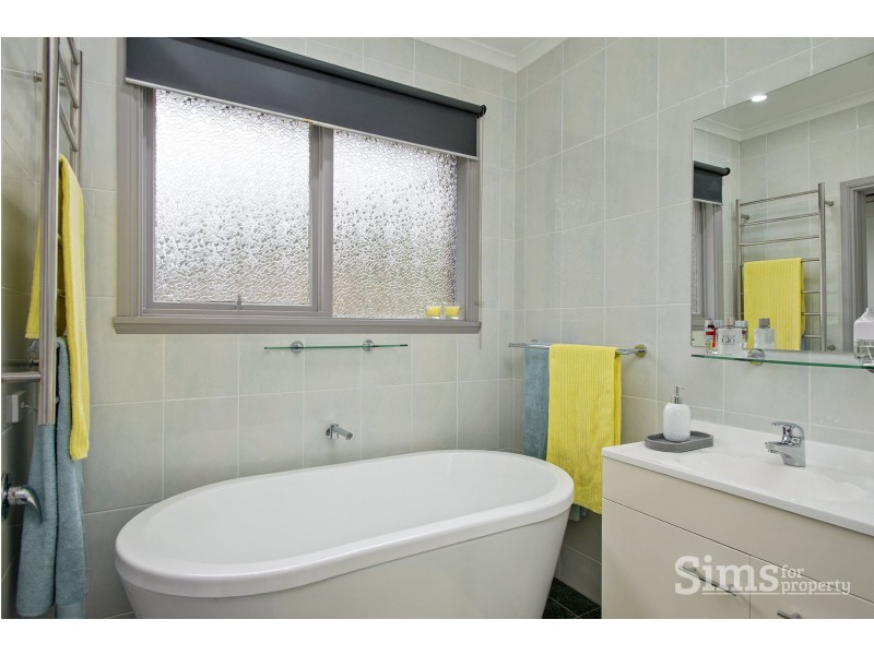 77 Riseley Street, Kings Meadows TAS 7249