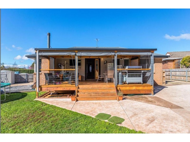 6 Davies Place, Deloraine TAS 7304