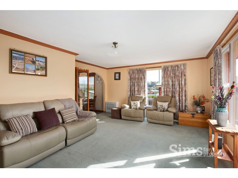 10 Bluegum Road, Youngtown TAS 7249