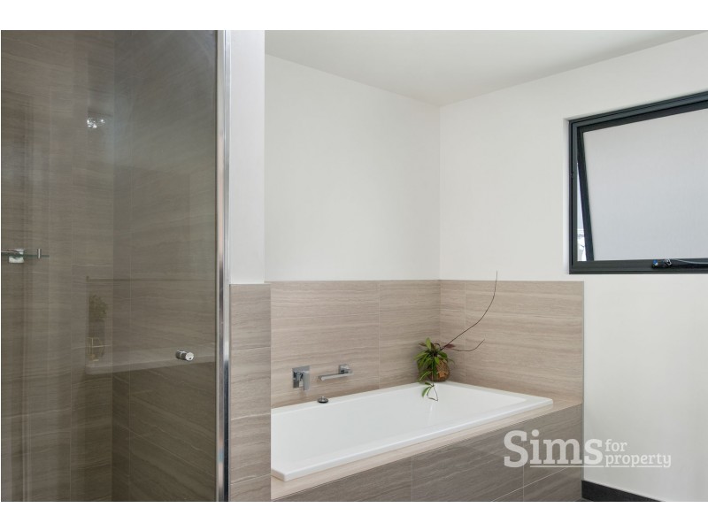 78 Peel Street West, West Launceston TAS 7250