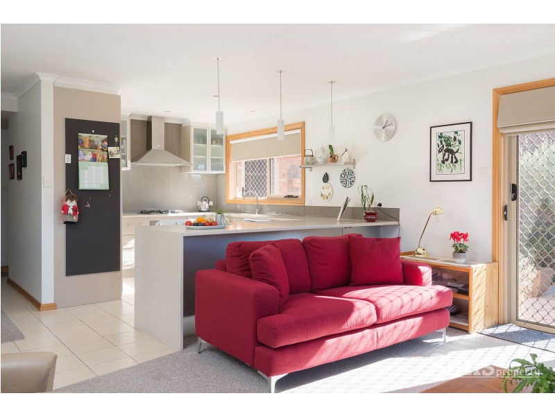 28 College Street, Newstead TAS 7250