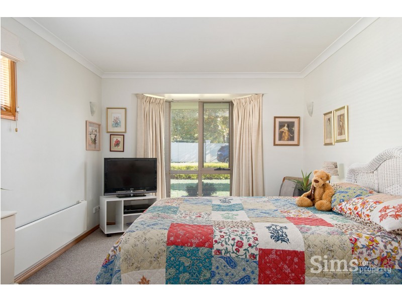 28 College Street, Newstead TAS 7250