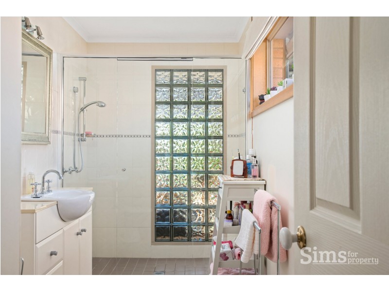28 College Street, Newstead TAS 7250