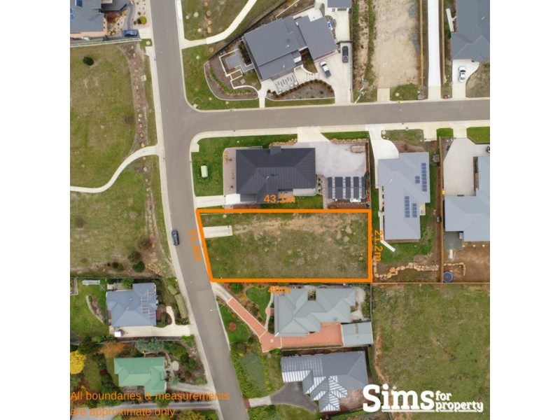 30 Balmoral Avenue, Riverside TAS 7250