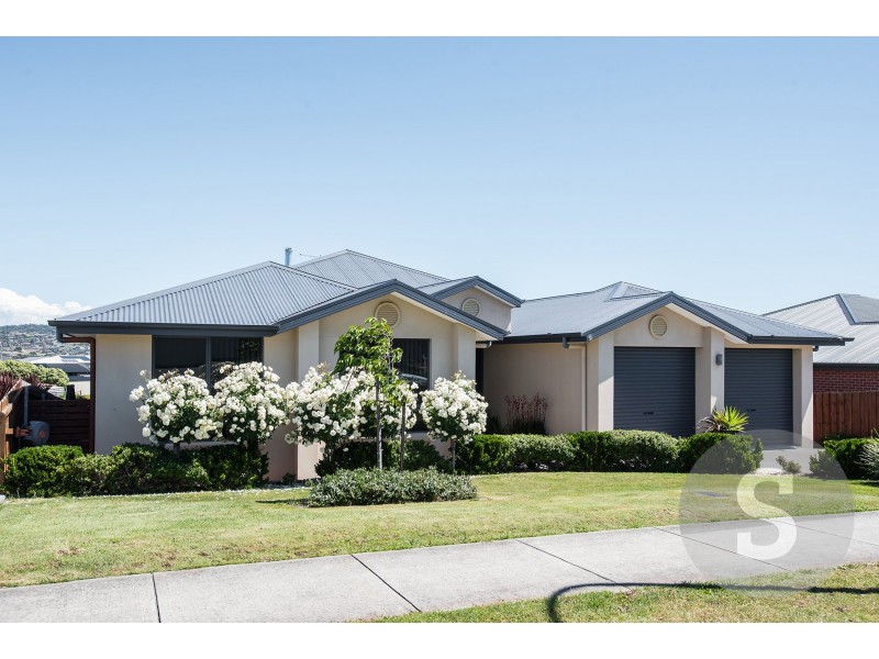 13 Carillion Court, Newnham TAS 7248