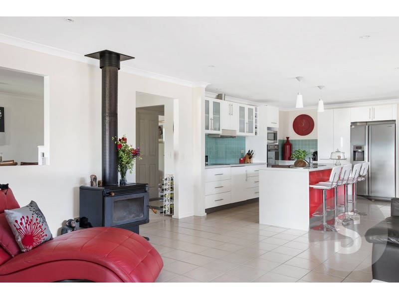 13 Carillion Court, Newnham TAS 7248