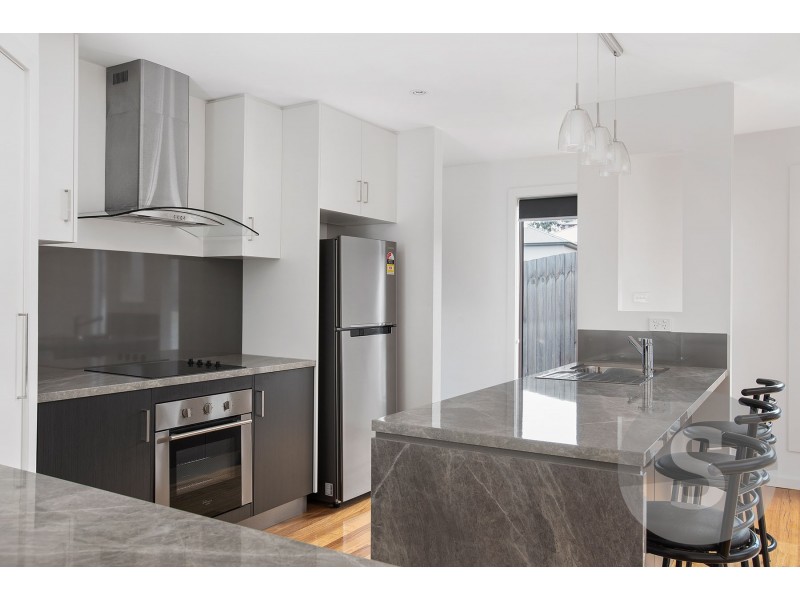 2/1 Stacks Court, Prospect Vale TAS 7250