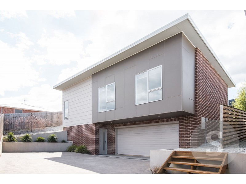 2/1 Stacks Court, Prospect Vale TAS 7250