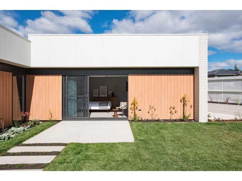 41 Lakeside Drive, Kings Meadows TAS 7249