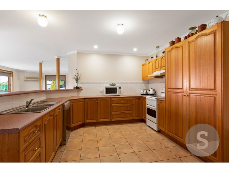 6 Baulis Court, Youngtown TAS 7249