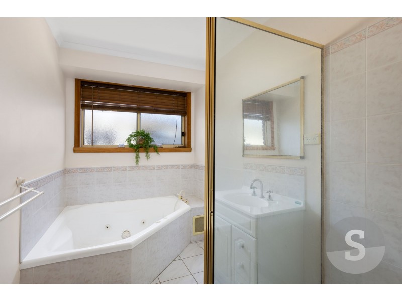 6 Baulis Court, Youngtown TAS 7249