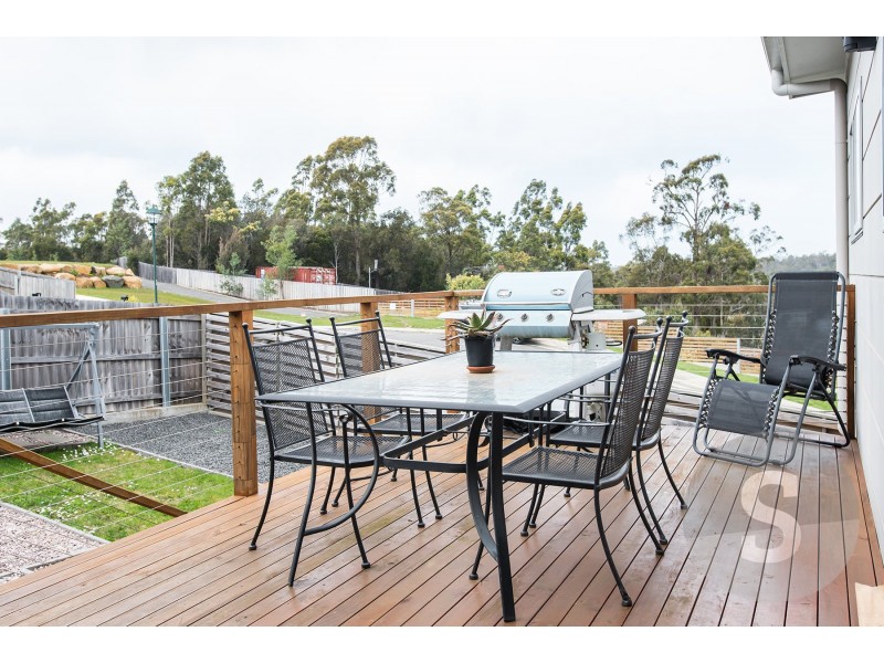 1/1 Stacks Court, Prospect Vale TAS 7250