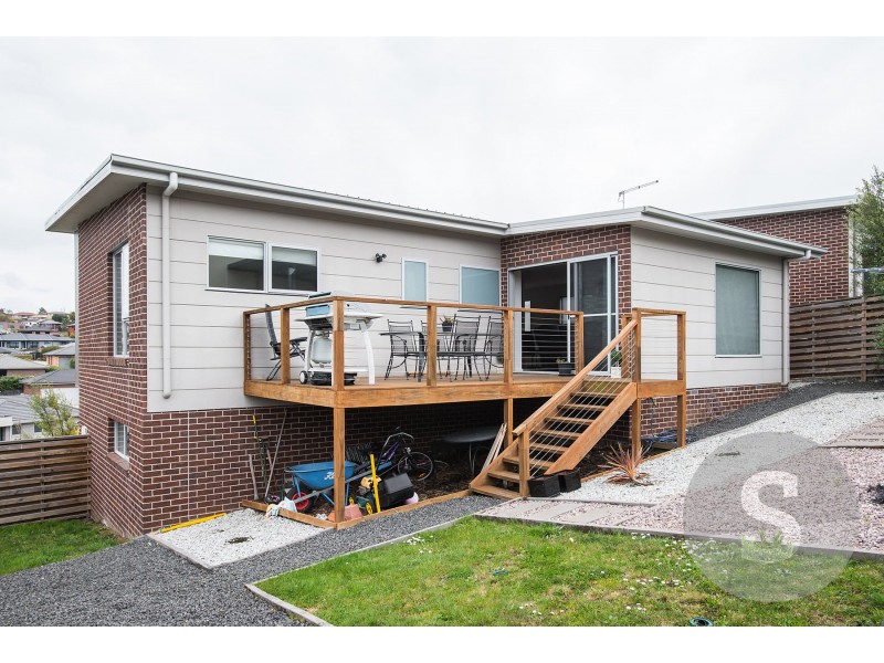 1/1 Stacks Court, Prospect Vale TAS 7250