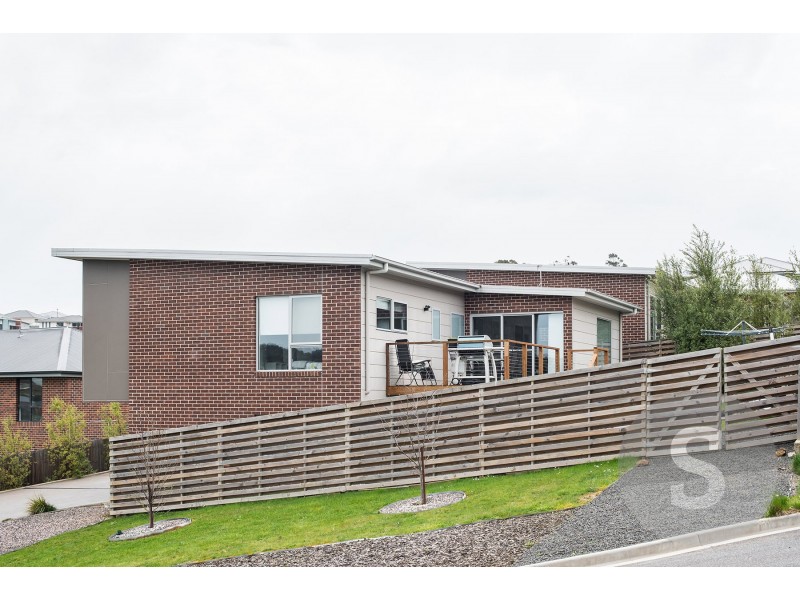 1/1 Stacks Court, Prospect Vale TAS 7250