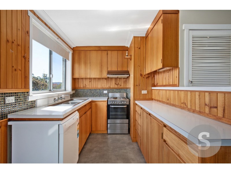 7 Boiton Hill Road, Norwood TAS 7250