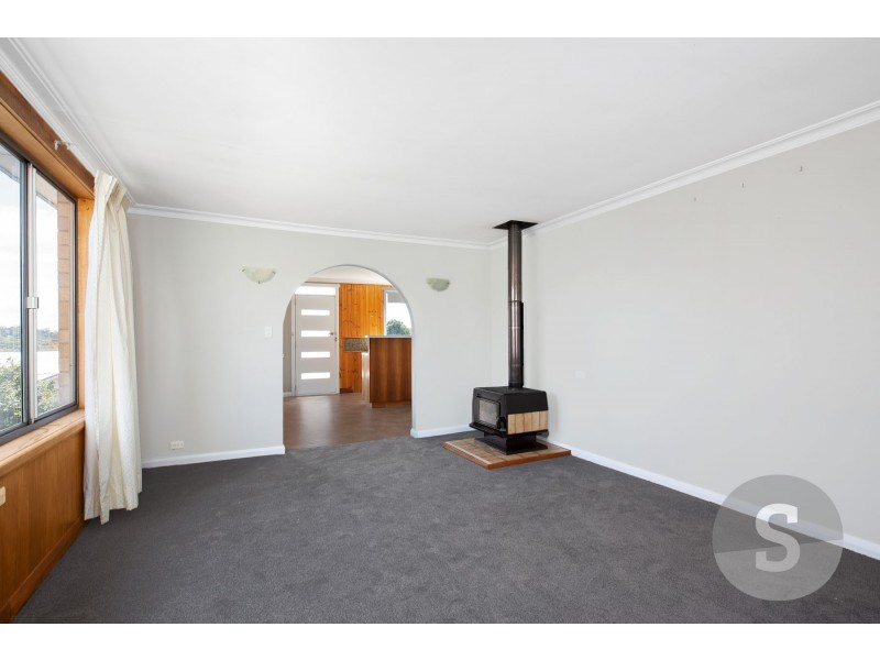 7 Boiton Hill Road, Norwood TAS 7250