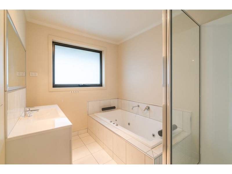 4 Assisi Avenue, Riverside TAS 7250