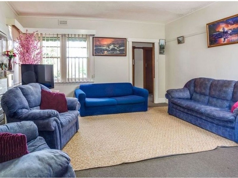 2 Truscott Grove, Mowbray TAS 7248