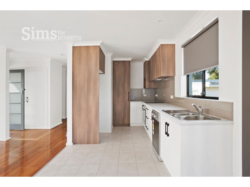 7 Wallace Street, Newnham TAS 7248