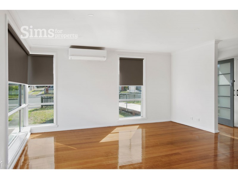7 Wallace Street, Newnham TAS 7248