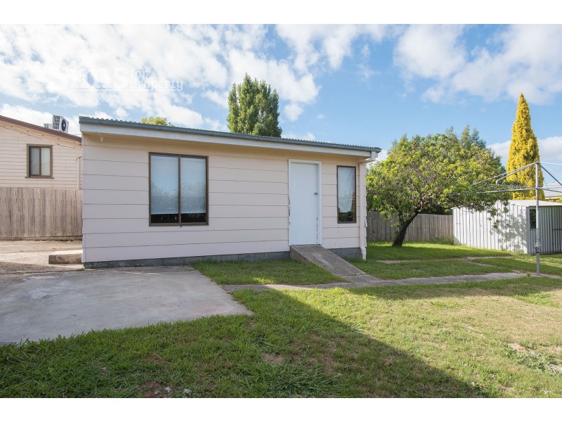 7 Wallace Street, Newnham TAS 7248