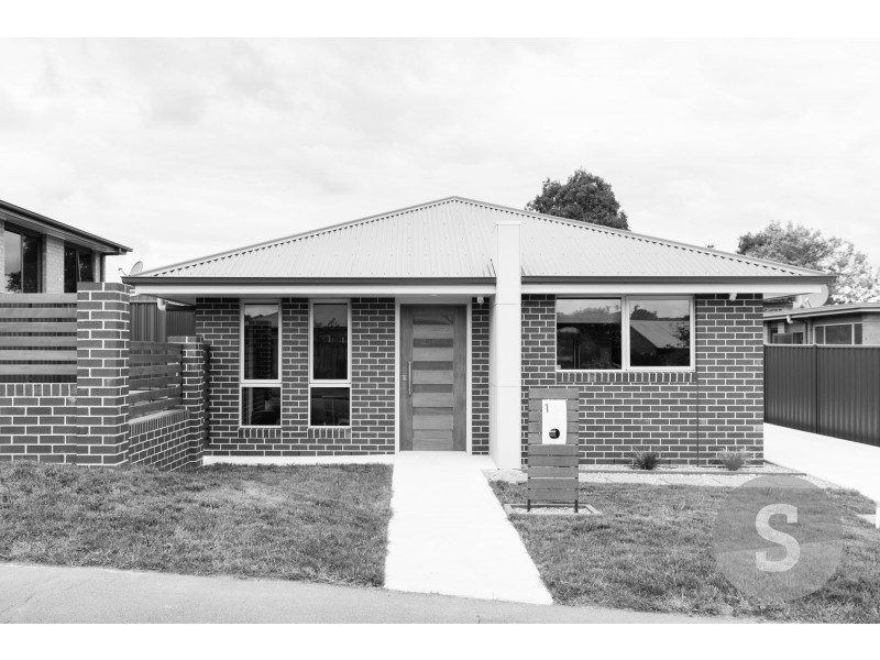 1 Essendon Street, Summerhill TAS 7250