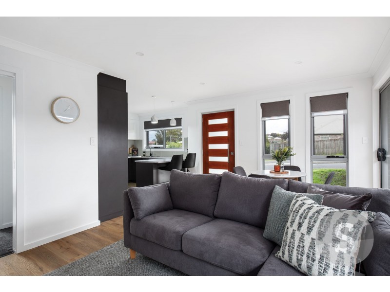 1 Essendon Street, Summerhill TAS 7250