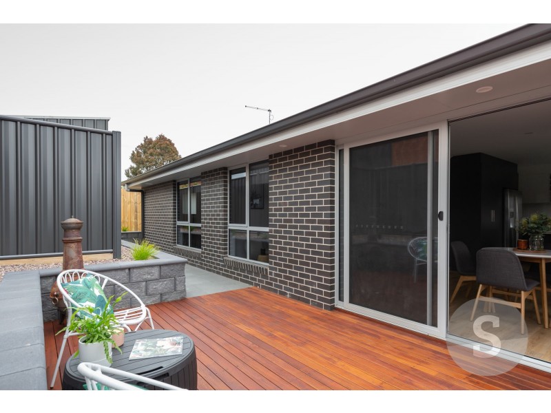 1 Essendon Street, Summerhill TAS 7250