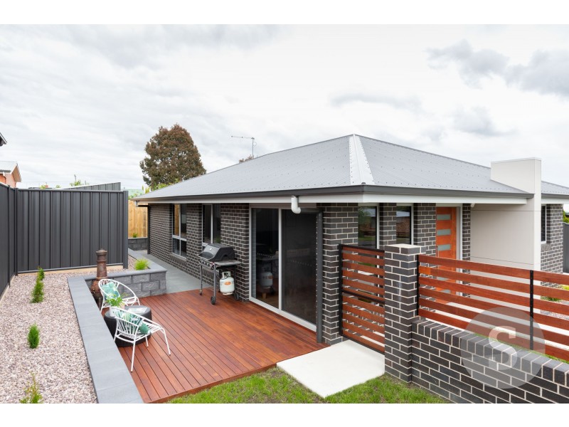 1 Essendon Street, Summerhill TAS 7250