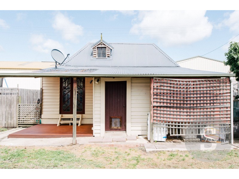 8 Frank Street, Invermay TAS 7248