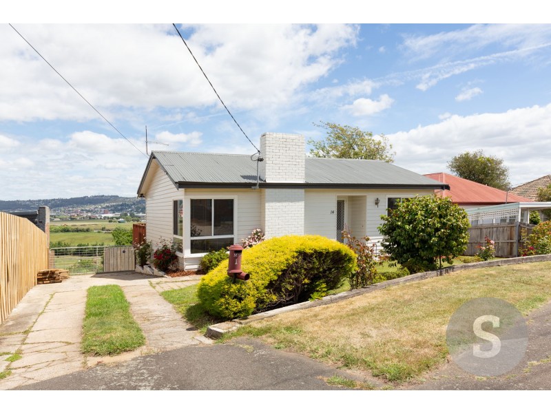14 Betsy Street, Mowbray TAS 7248