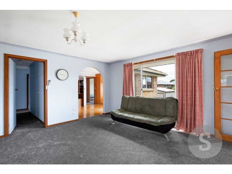 4 Commodore Drive, Newnham TAS 7248