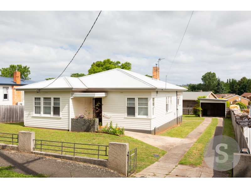 9 Lansdowne Place, Deloraine TAS 7304