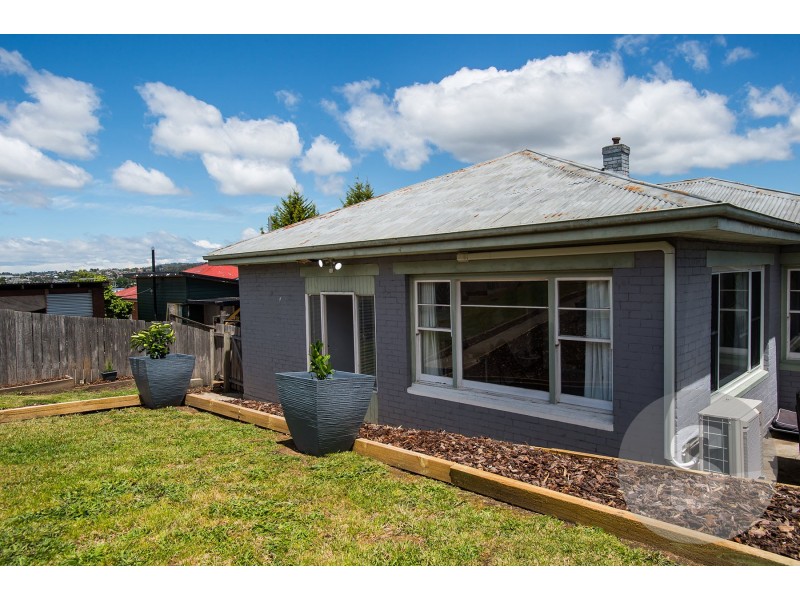 79 Hobart Road, Kings Meadows TAS 7249
