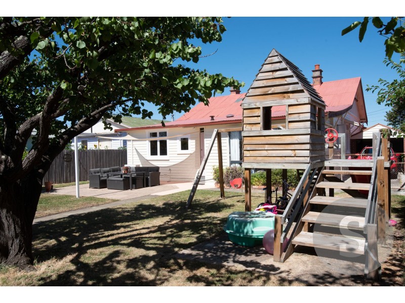 10 Dineen Street, Mowbray TAS 7248