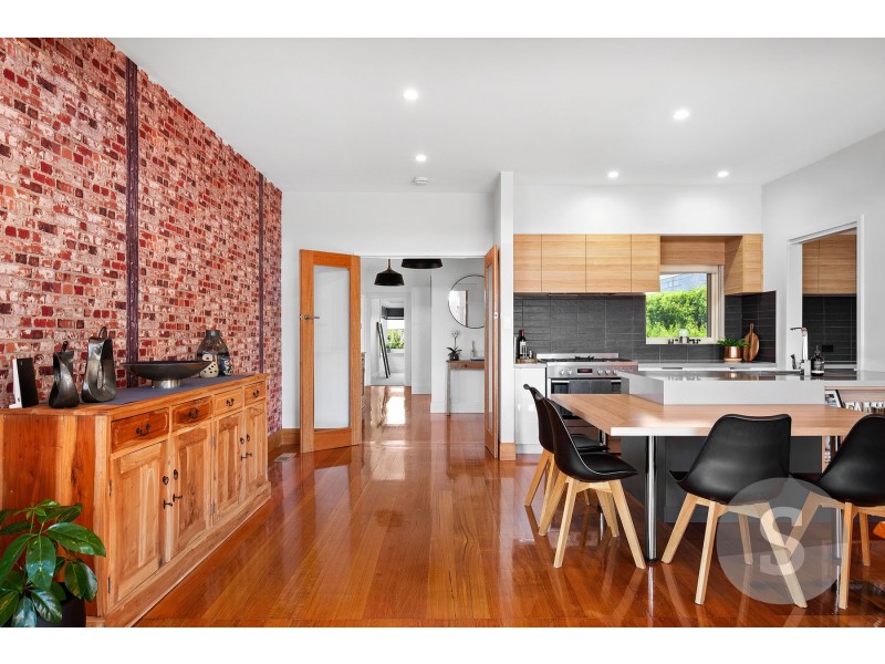 11 Riverdale Grove, Newstead TAS 7250