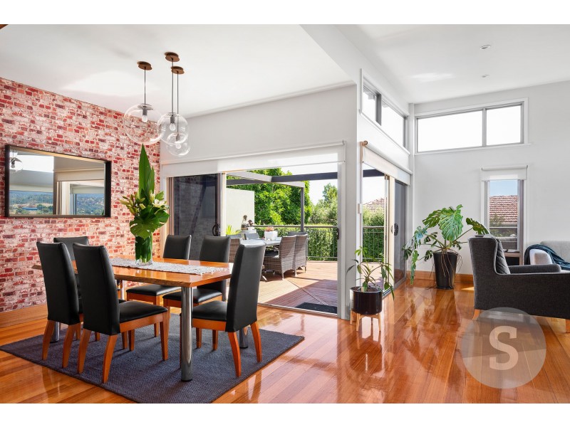 11 Riverdale Grove, Newstead TAS 7250