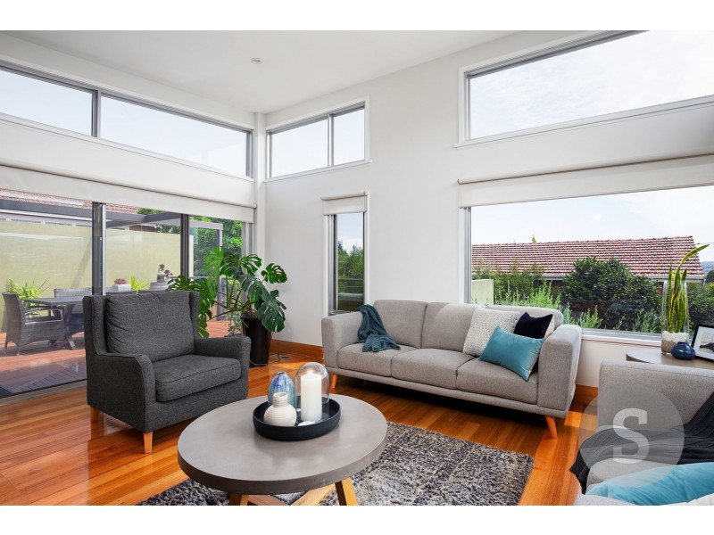 11 Riverdale Grove, Newstead TAS 7250