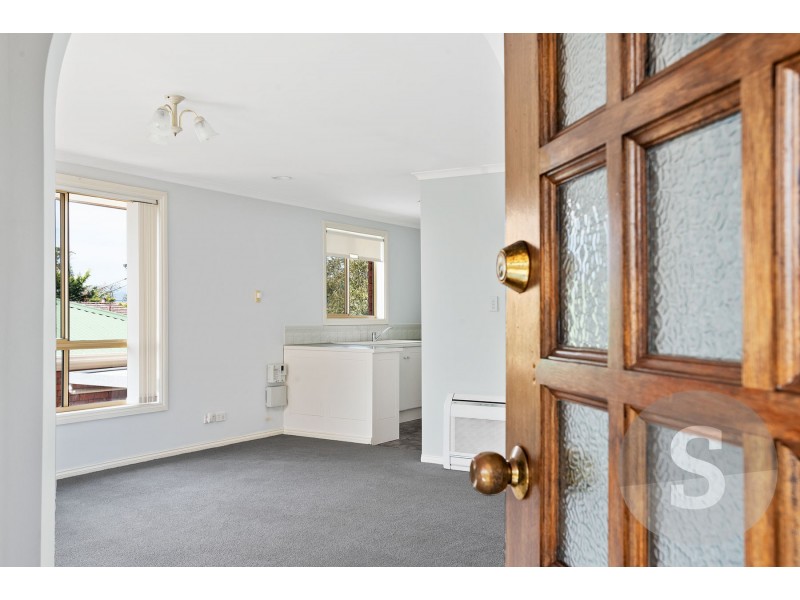 2/12 Prospect Street, Prospect TAS 7250