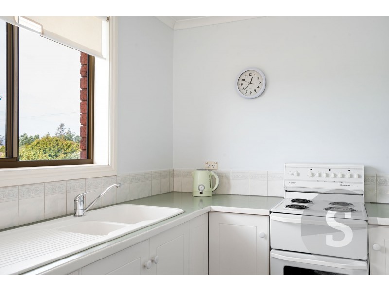 2/12 Prospect Street, Prospect TAS 7250