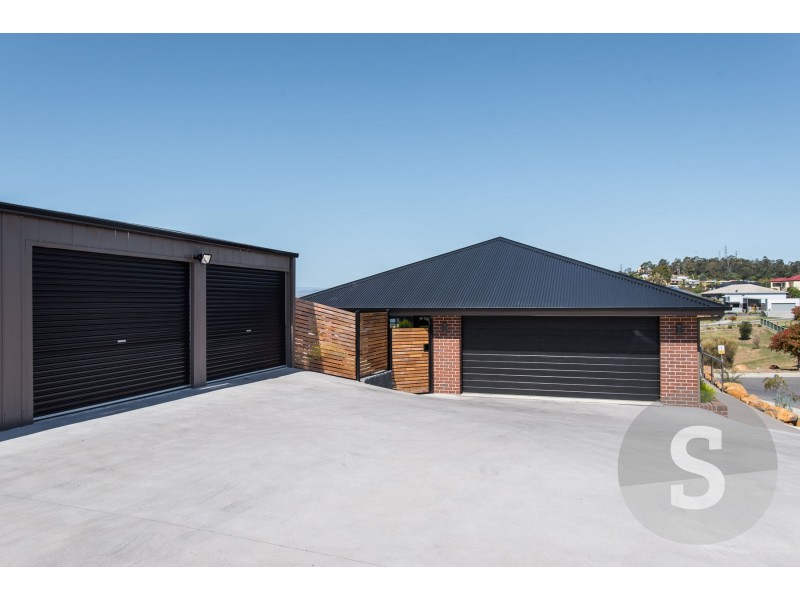 32 Balmoral Avenue, Riverside TAS 7250
