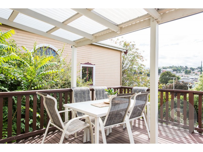 11 Glen Dhu Street, South Launceston TAS 7249