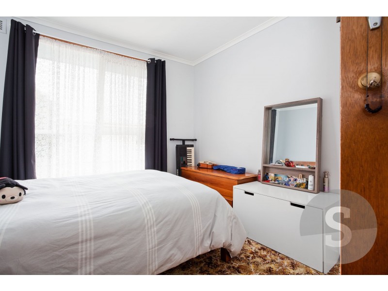 1 Tompsons Lane, Newnham TAS 7248